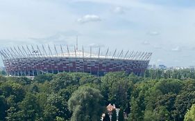 Dedek Park - dworek w pięknym Parku Skaryszewskim obok Stadionu Narodowego